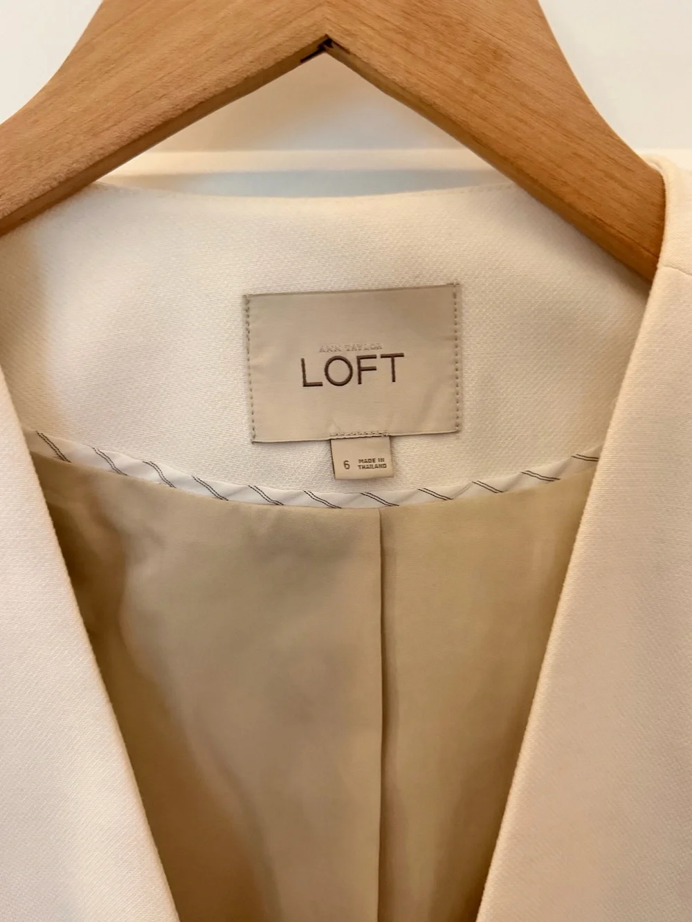LOFT Ivory Open-Front Blazer Jacket - Picture 4 of 5